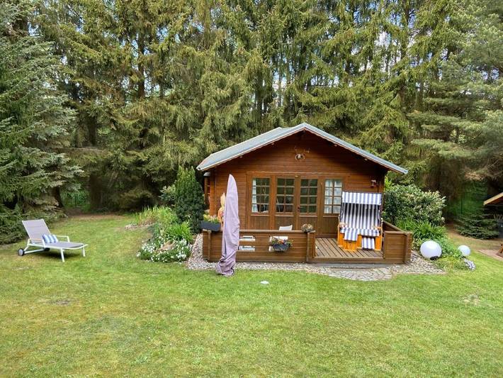 Ferienwohnung für 4 Personen, mit Terrasse und Garten sowie Ausblick in Papendorf