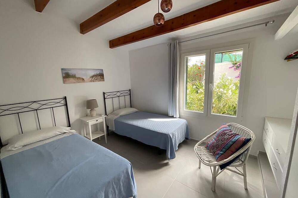 3min. Walk to the beach, Villa Bini  Perla, sea view, sunny, quiet location in Binibeca, Sant Lluís