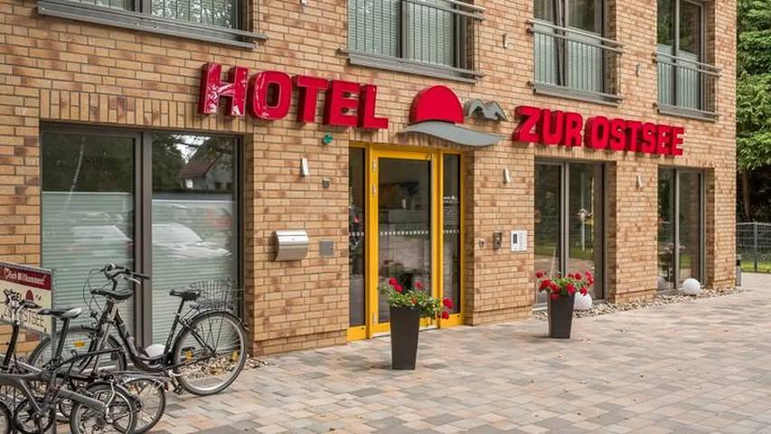 Zimmer, mit Balkon und Garten in Rostock und Umgebung - 2