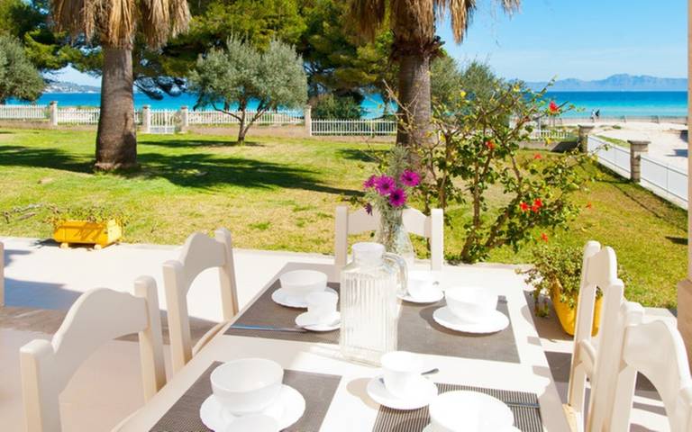 Apartamento para 4 personas, con balcón y jardín en Alcúdia