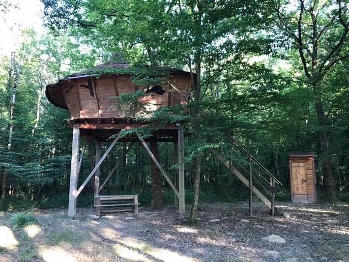 Location de vacances pour 4 personnes, avec Terrasse et Jardin ainsi que Piscine et Vue dans Charny-Orée-de-Puisaye - 4