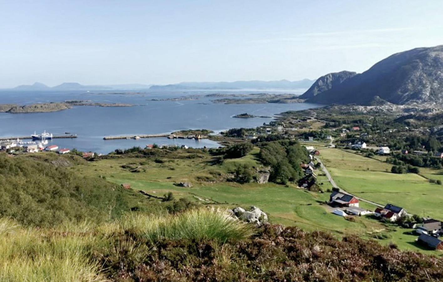 Ferienhaus für 10 Personen mit Garten in Atløyna, Askvoll
