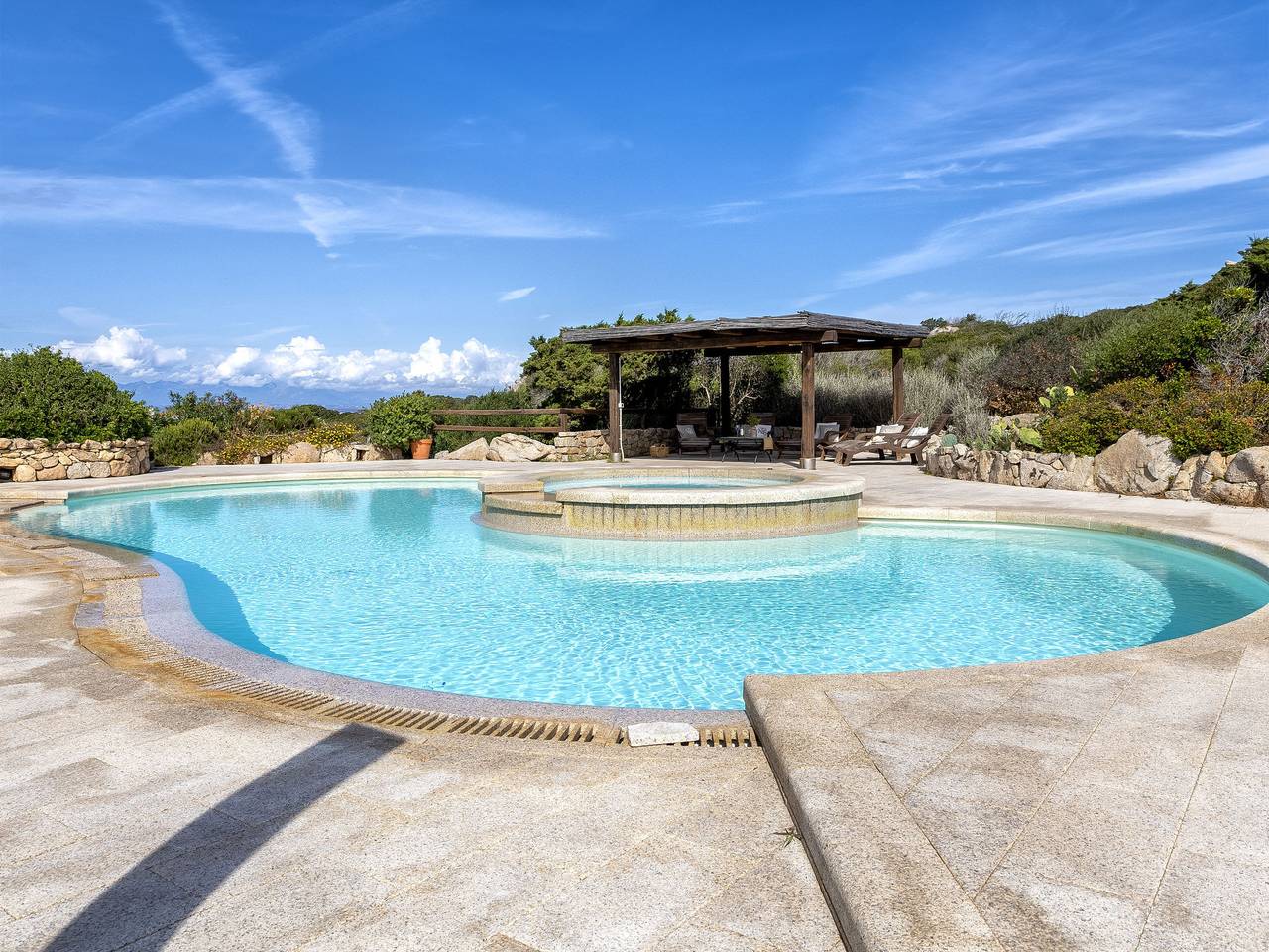 Bianca in Santa Teresa di Gallura, Santa Teresa Gallura (Municipality)