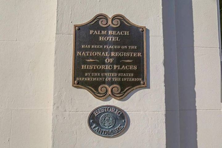 Vacation rental for 2 people, with pool and yard in Palm Beach