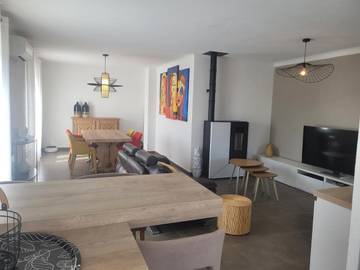 Gîte pour 2 personnes, avec jardin, adapté aux familles à Le Soler