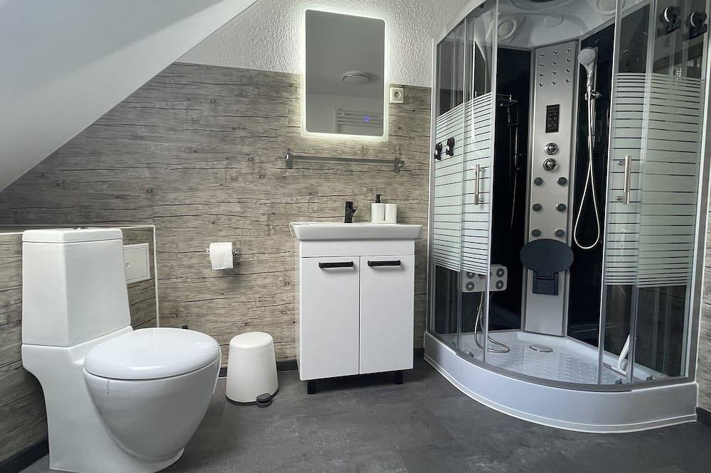 Ganze Wohnung, Moderne Ferienwohnung in Spaden / Wasserski / Badesee in Spaden, Schiffdorf