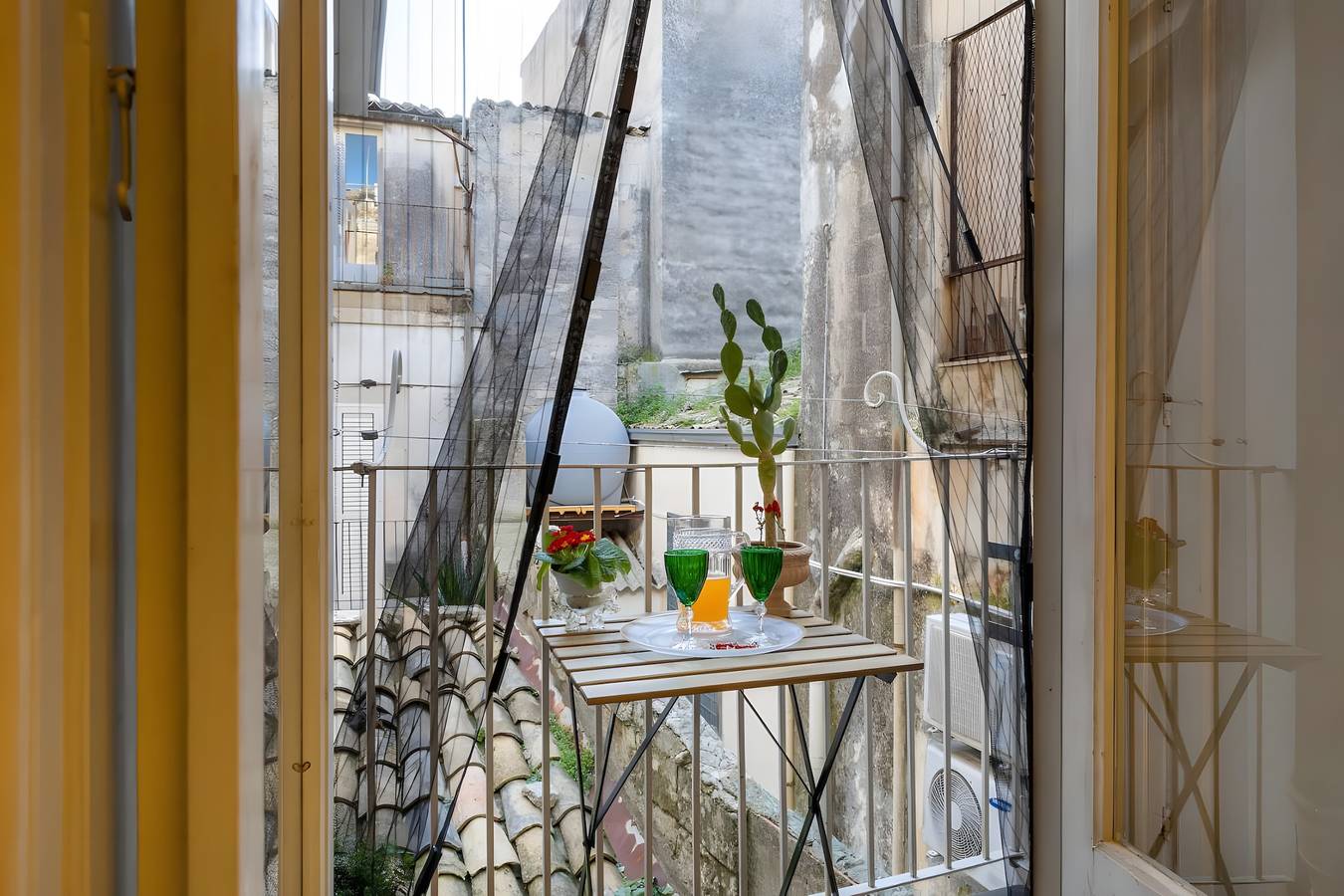 Apartamento entero, Apartamento 'D'Incanto' con balcón, Wi-Fi y aire acondicionado in Ragusa (Sicilia), Provincia de Ragusa