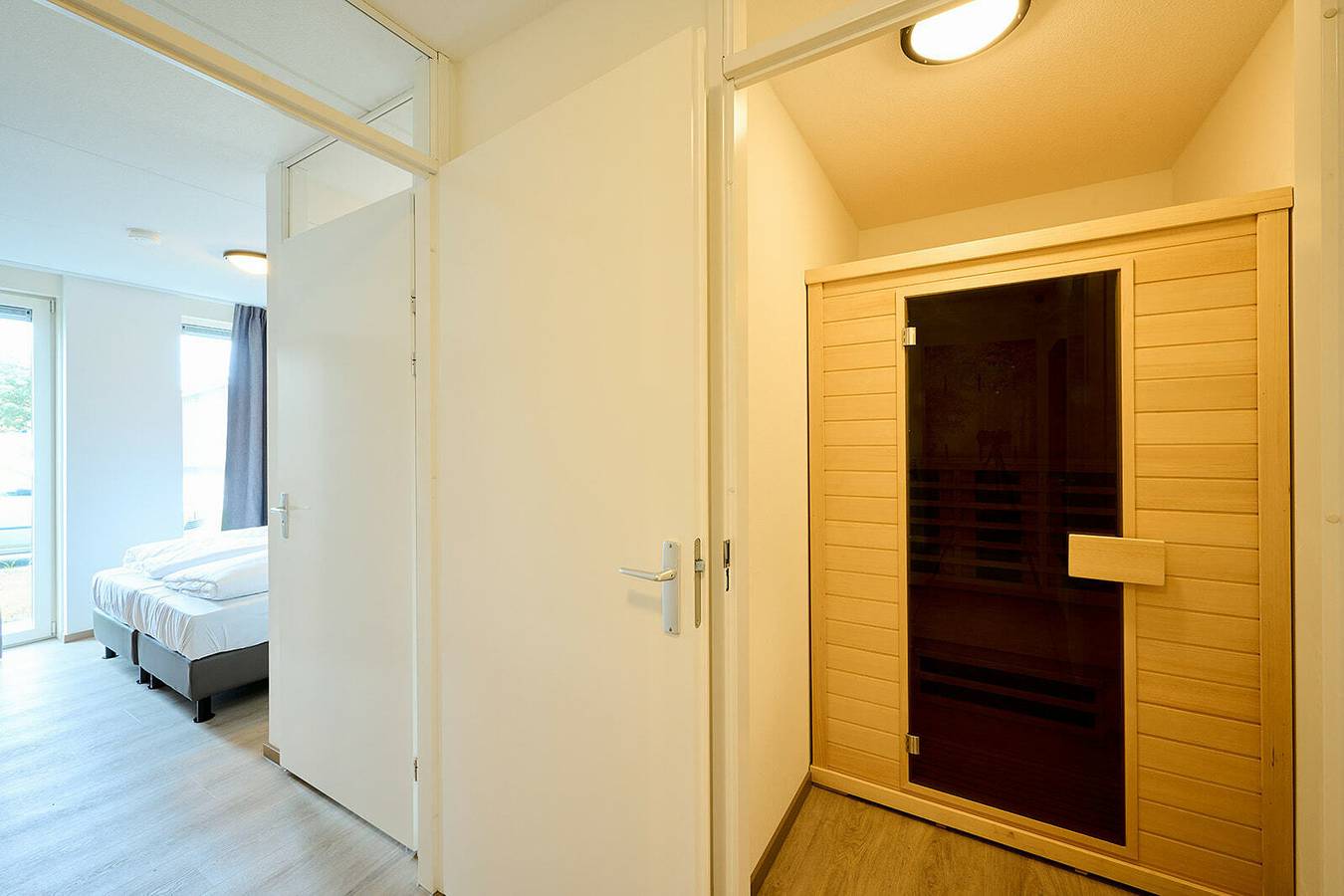 Recreatielandgoed de Ijsvogel — Villa Vogelveld Luxe Sauna + Jacuzzi | 4 Pers. in Veluwe
