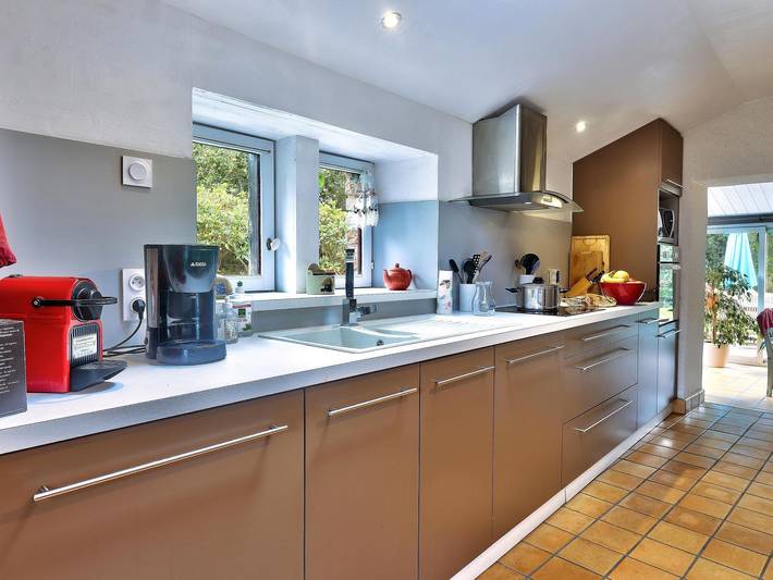 Location de vacances pour 6 personnes, avec terrasse et jardin, adapté aux familles dans Monts d'Arrée - 3