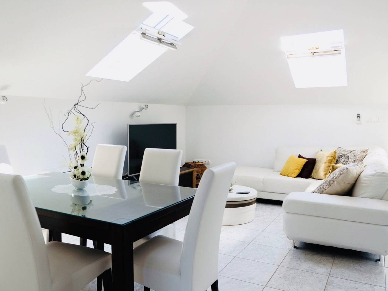 Ganze Wohnung, Villa Tonika -Two Bedroom Apartment with Terrace ( A2 ) in Povlja, Brac