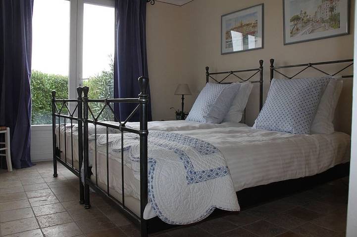 Location de vacances pour 8 personnes, avec balcon ainsi que jardin et jacuzzi à Seillans - 4