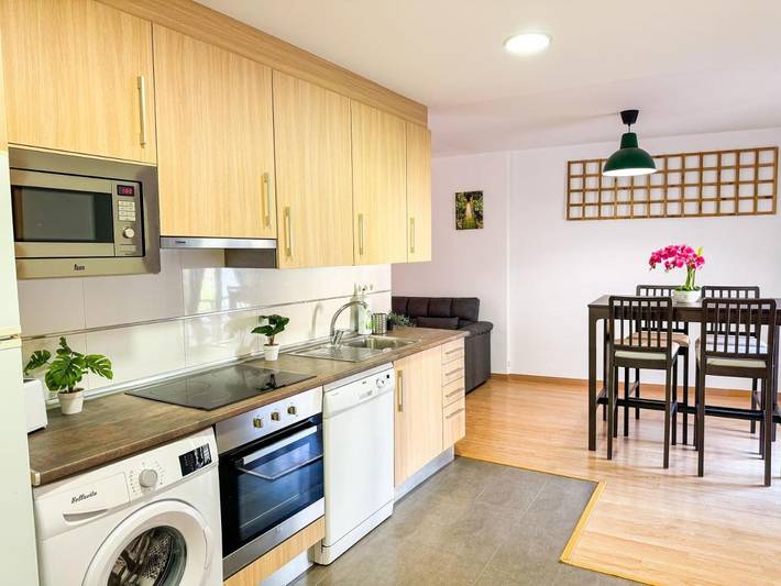 Gîte pour 6 personnes, avec Balcon et Terrasse à Huesca - 4