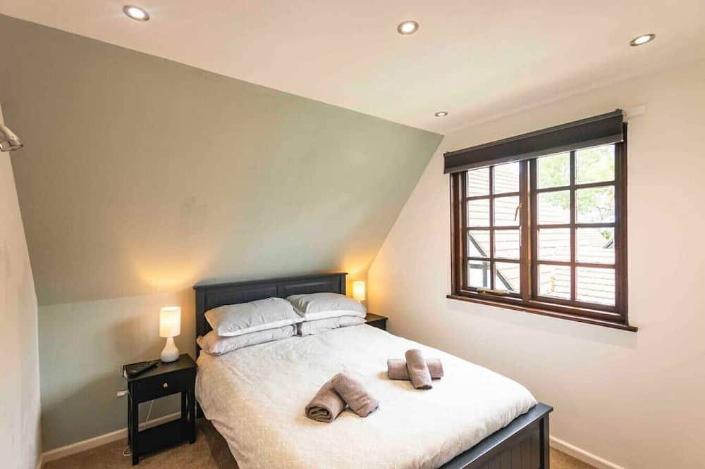 Kynance Cottage, Recently Renovated, 5 Star in Cornwall