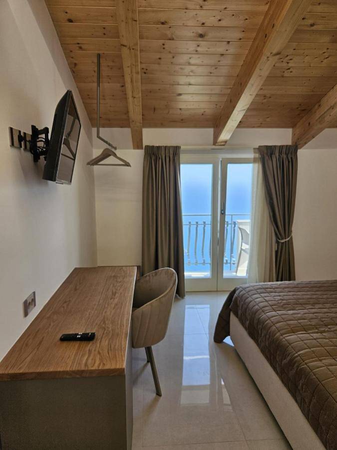 Maison d’hôte pour 2 personnes, avec Balcon et Terrasse ainsi que Jardin et Vue à Furore - 4