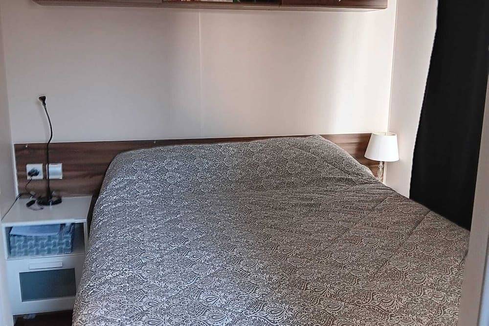 Mobilhome 3 bedrooms, vacation village Siblu 4 ⭐️ by the pond in Lattes, Côte d'Améthyste