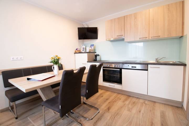 Ferienwohnung für 4 Personen, mit Terrasse und Garten