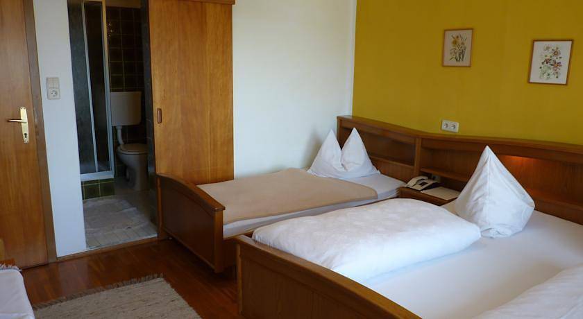 Doppelzimmer in Ossiach, Bezirk Feldkirchen