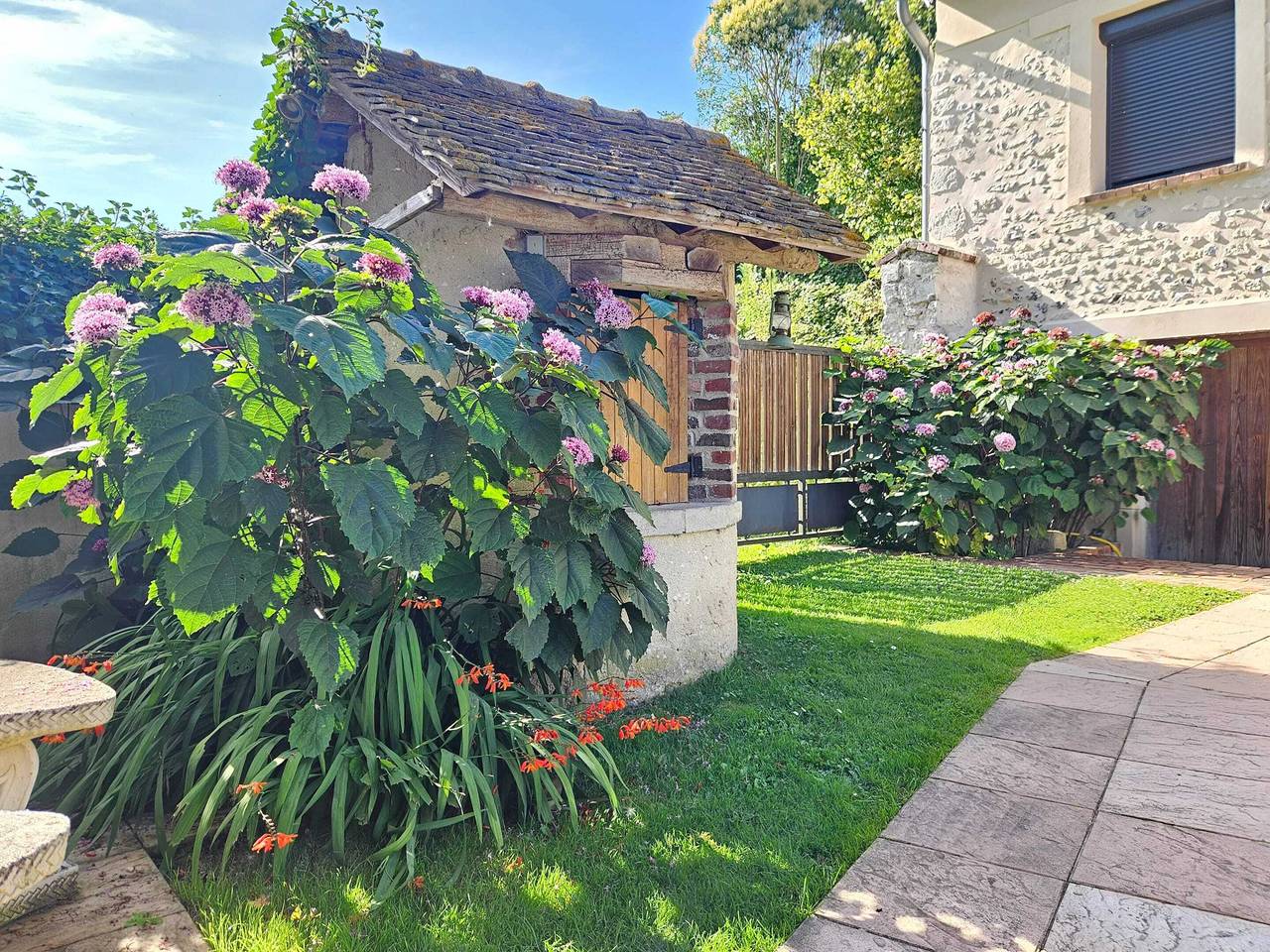 Casa encantadora en Sainte-Geneviève-lès-Gasny con jardín in Sainte-Geneviève-lès-Gasny, Región de Les Andelys
