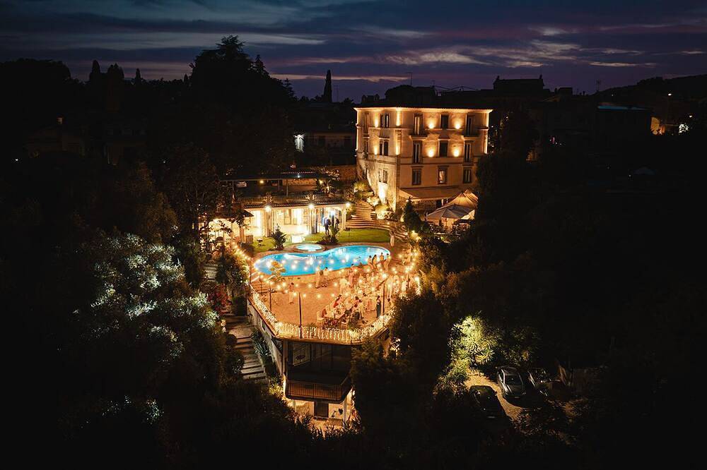 Villa Clodia Relais - Schwimmbad - Seeblick - Events und Besondere Hochzeiten in Manziana, Braccianosee