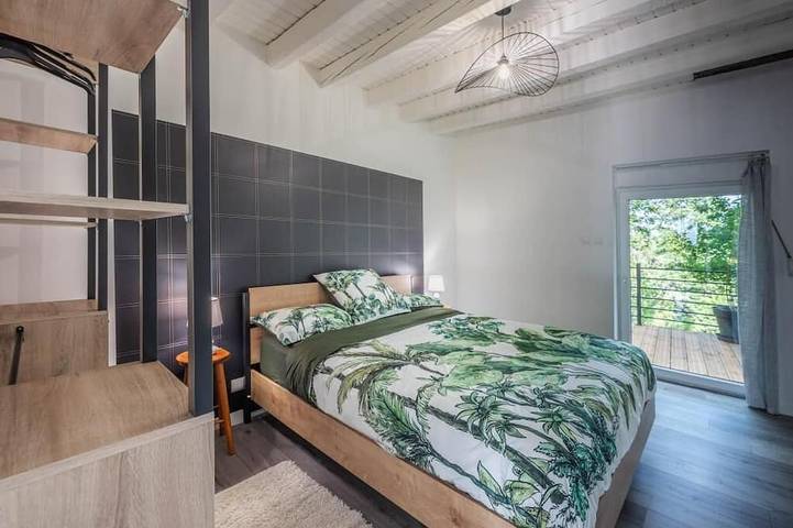 Gîte pour 3 personnes, avec jacuzzi à Golbey - 3