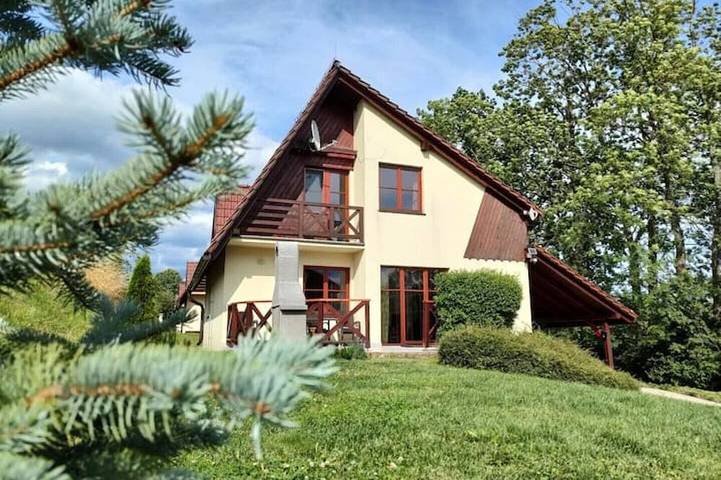 Chalet für 8 Personen, mit Garten und Balkon in der Slowakei