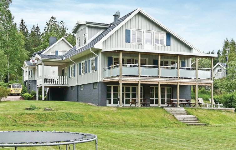 Ferienhaus für 12 Personen mit Terrasse in Boxholm kommun, Östergötland