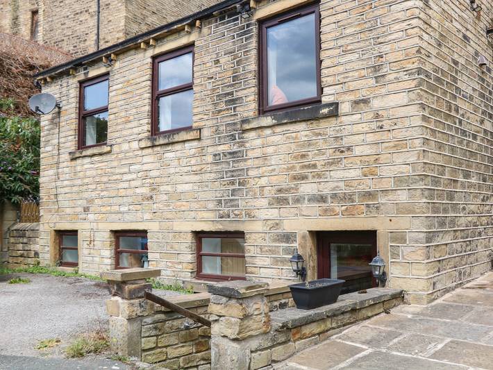 Holiday rental for 4 people in Huddersfield