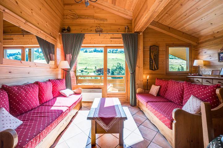 Ganze Wohnung, Ferienwohnung für 8 Personen mit Balkon in Chinaillon, Le Grand-Bornand