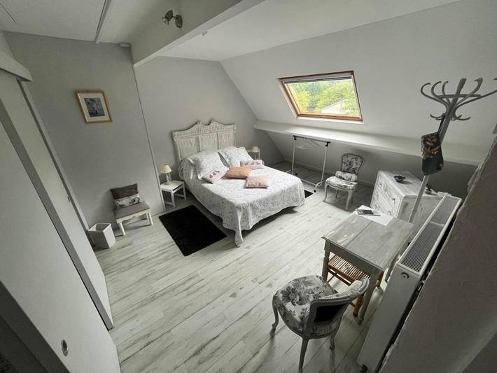 Cottage pour 2 personnes, avec jardin et balcon à Champ-du-Boult