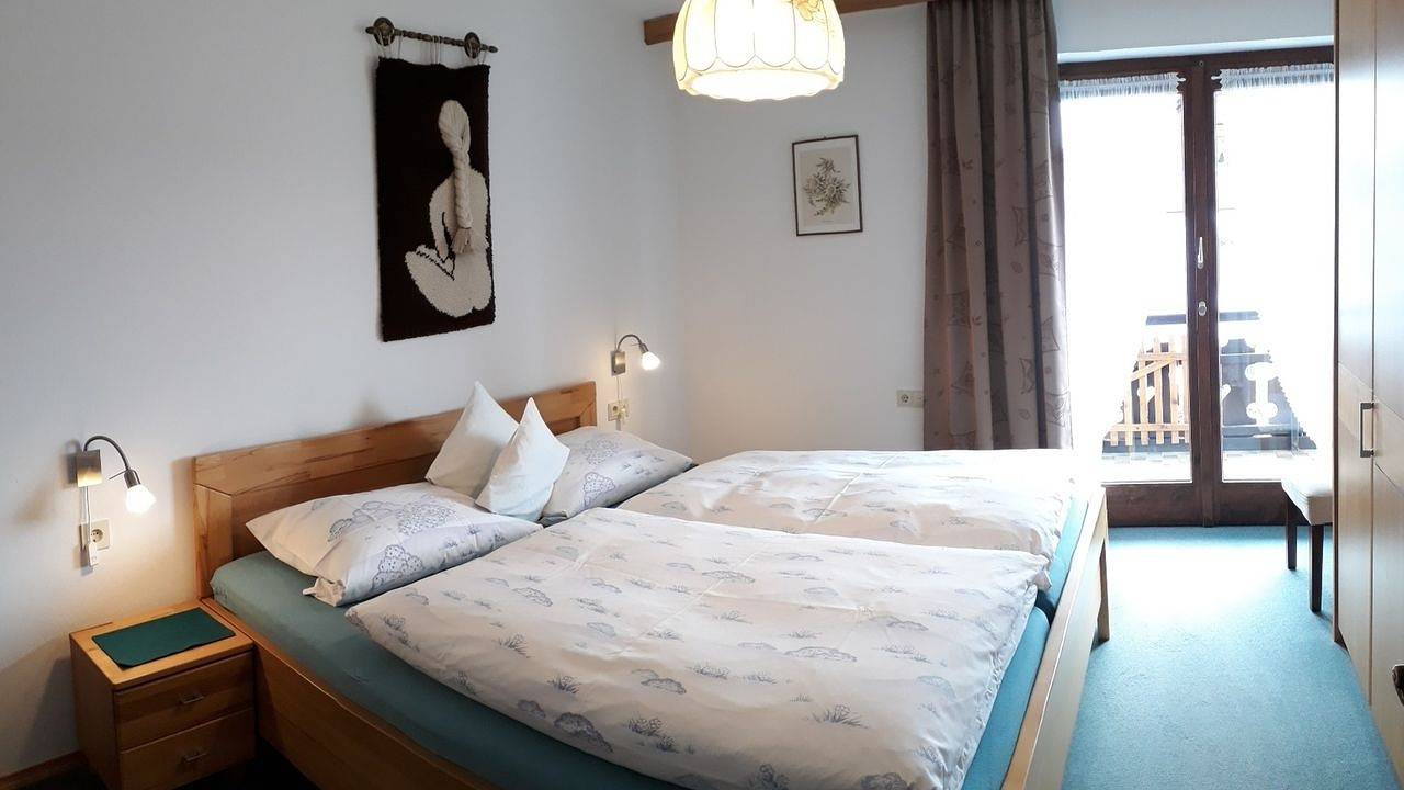 Ganze Ferienwohnung, Ferienwohnung für 2 Personen (40 m²) in Bad Bayersoien in Bad Bayersoien, Romantische Straße