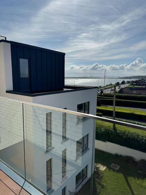 Ferienwohnung für 4 Personen, mit Balkon und Terrasse sowie Seeblick und Ausblick in Dublin - 4