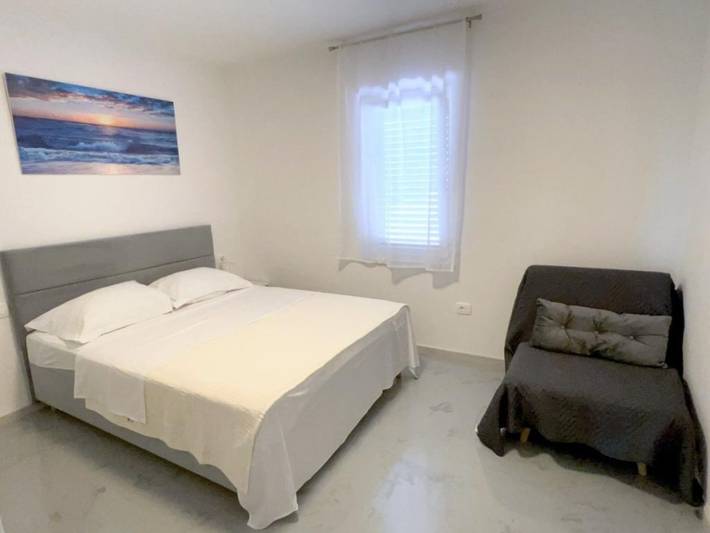 Ganze Wohnung, One bedroom apartment with sea view (2) in Dubrovnik-Neretva