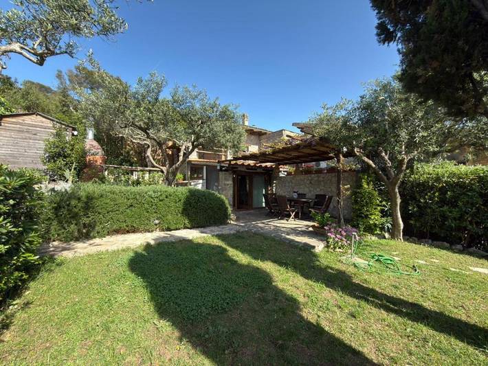 Casa vacanza per 4 persone, con giardino e panorama - 1