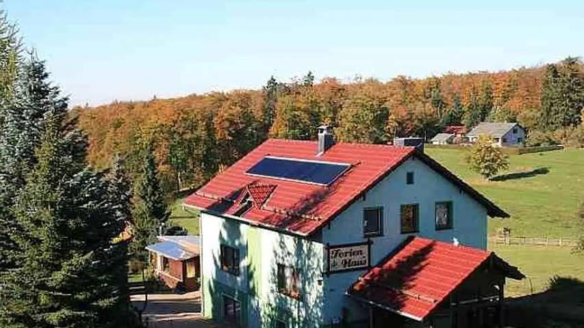 Ferienwohnung für 4 Personen, mit Garten in Friedrichsbrunn - 2