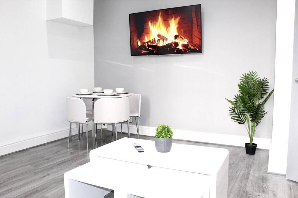 Holiday Apartment for 4 People in Blackpool, North West England