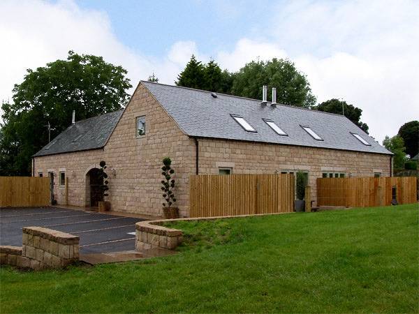 Log cabin for 10 people, with Garden in Alton Towers