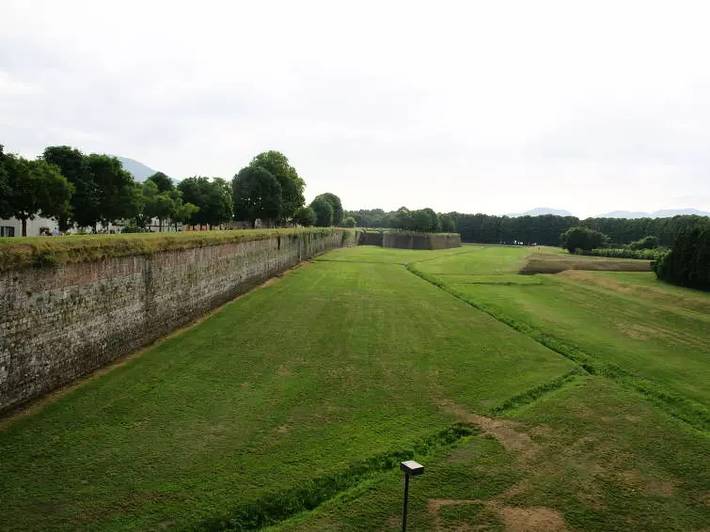 Gîte pour 2 personnes, avec piscine et jardin à Lucca - 4