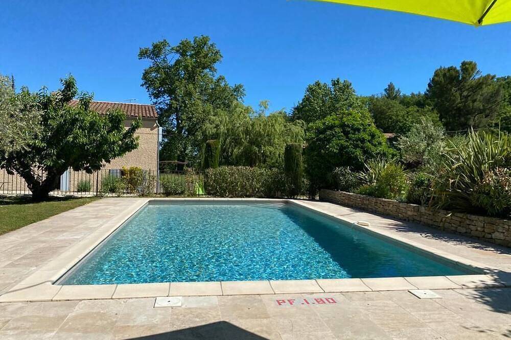 Charmante Chambre D'hôte au Coeur de la Provence, à Venasque in Venasque, Parc naturel régional du Mont-Ventoux