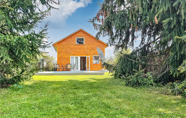 Ferienhaus für 2 Personen, mit Terrasse und Garten
