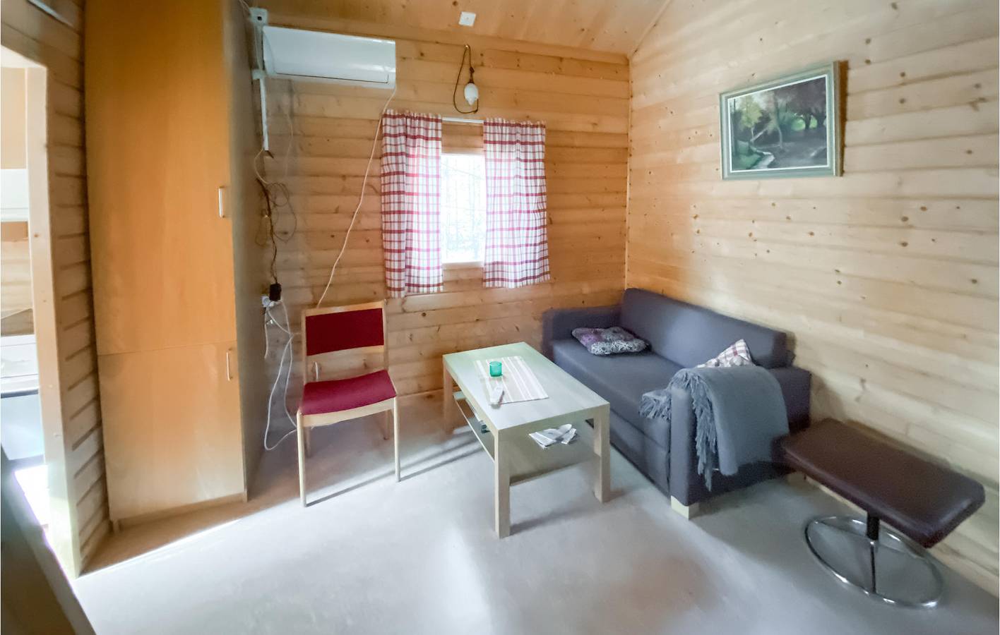 Hus för 4 Personer med terass in Småland