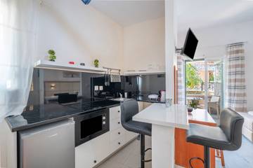 Apartment for 2 People in Kavos, Corfu, Photo 3