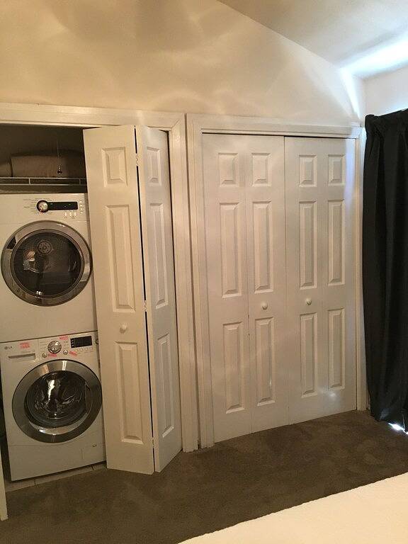 Vacation rental for 6 people, with yard and pool as well as balcony the Florida Panhandle