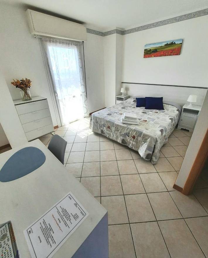 B&b voor 2 personen, with Balkon and Terras as well as Tuin and Uitzicht in Manerba del Garda