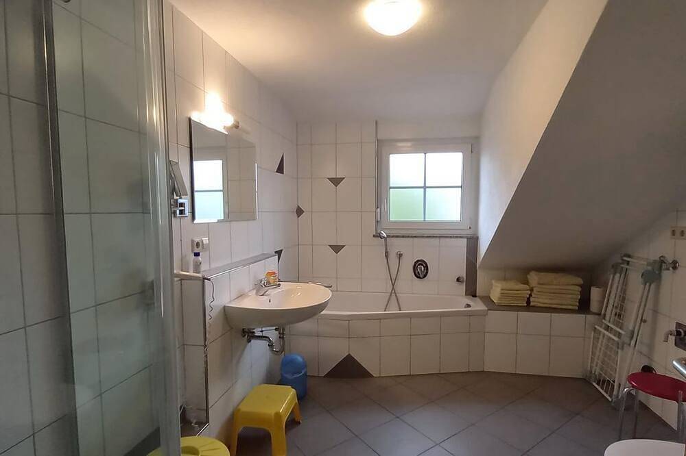 4 Zi. Maisonette Fewo Kastanie - Ferienhof Metzler in Bodnegg, Region Bodensee-Oberschwaben