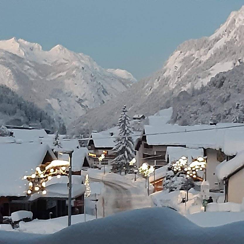 Ganze Ferienwohnung, Top 4 mit Balkon in Klösterle am Arlberg, Arlberg