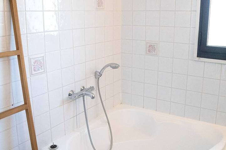 Location de vacances pour 11 personnes, avec jardin et terrasse à Verquières - 4