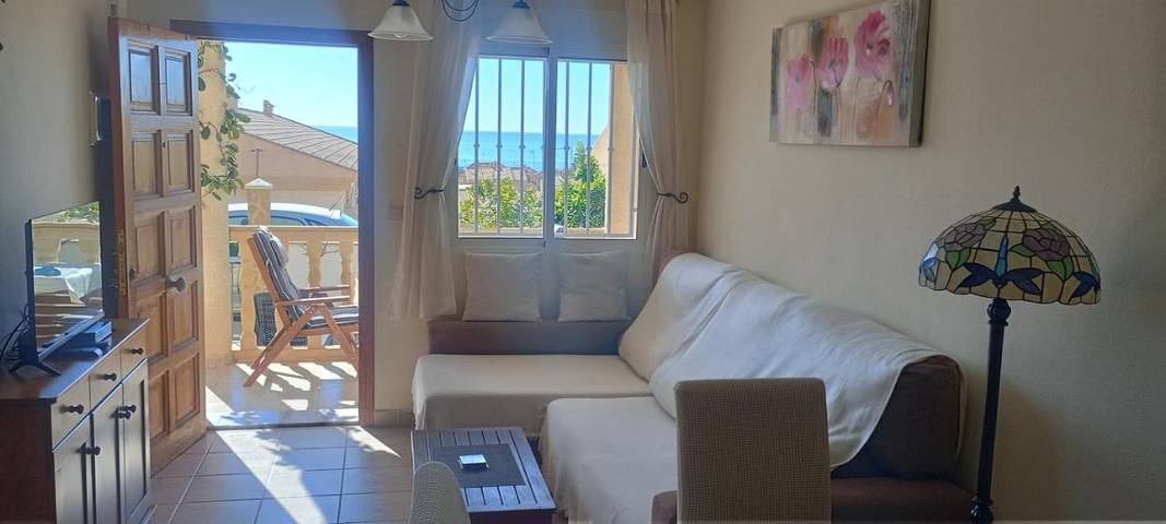 Apartamento de vacaciones para 4 personas, con vistas y jardín - 1