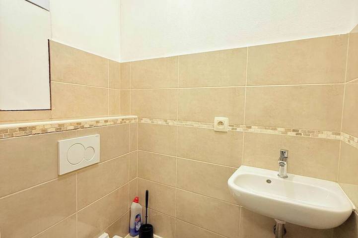 Appartement entier, Stay in the Heart of Brussels – Steps from Grand Place & Manneken Pis in Bruxelles, Région de Bruxelles