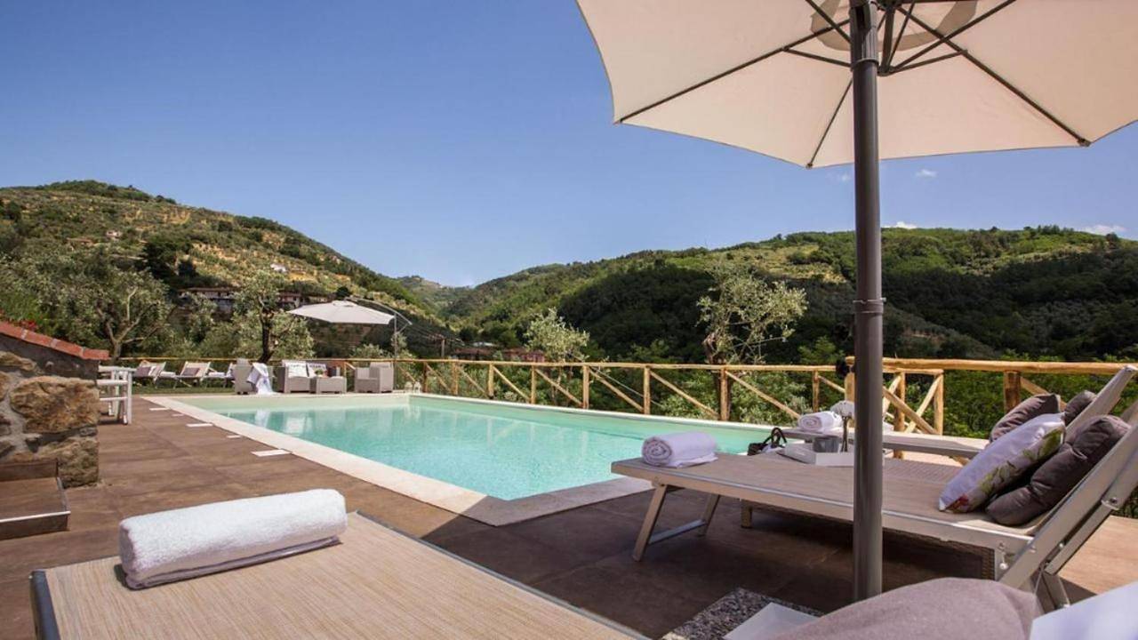 Villa with Private Pool in Massa e Cozzile, Pistoia Provinz