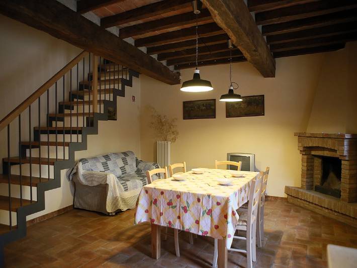 Ruhiger Dorfaufenthalt mit Kamin in Castellarano, Reggio Emilia Provinz